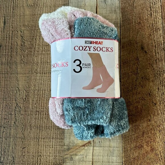 32 degree heat cozy soft fuzzy lounge socks set of 3 -S/M - Picture 1 of 5